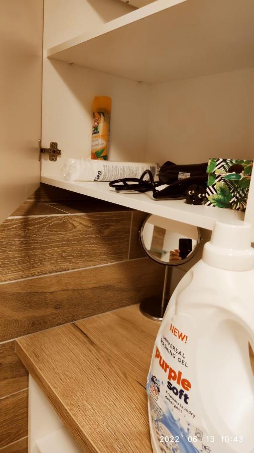 Happy Inn Egle, Self Check-In-24-7, A-C, Parking-In-The-Underground-Garage Vilnius Ngoại thất bức ảnh
