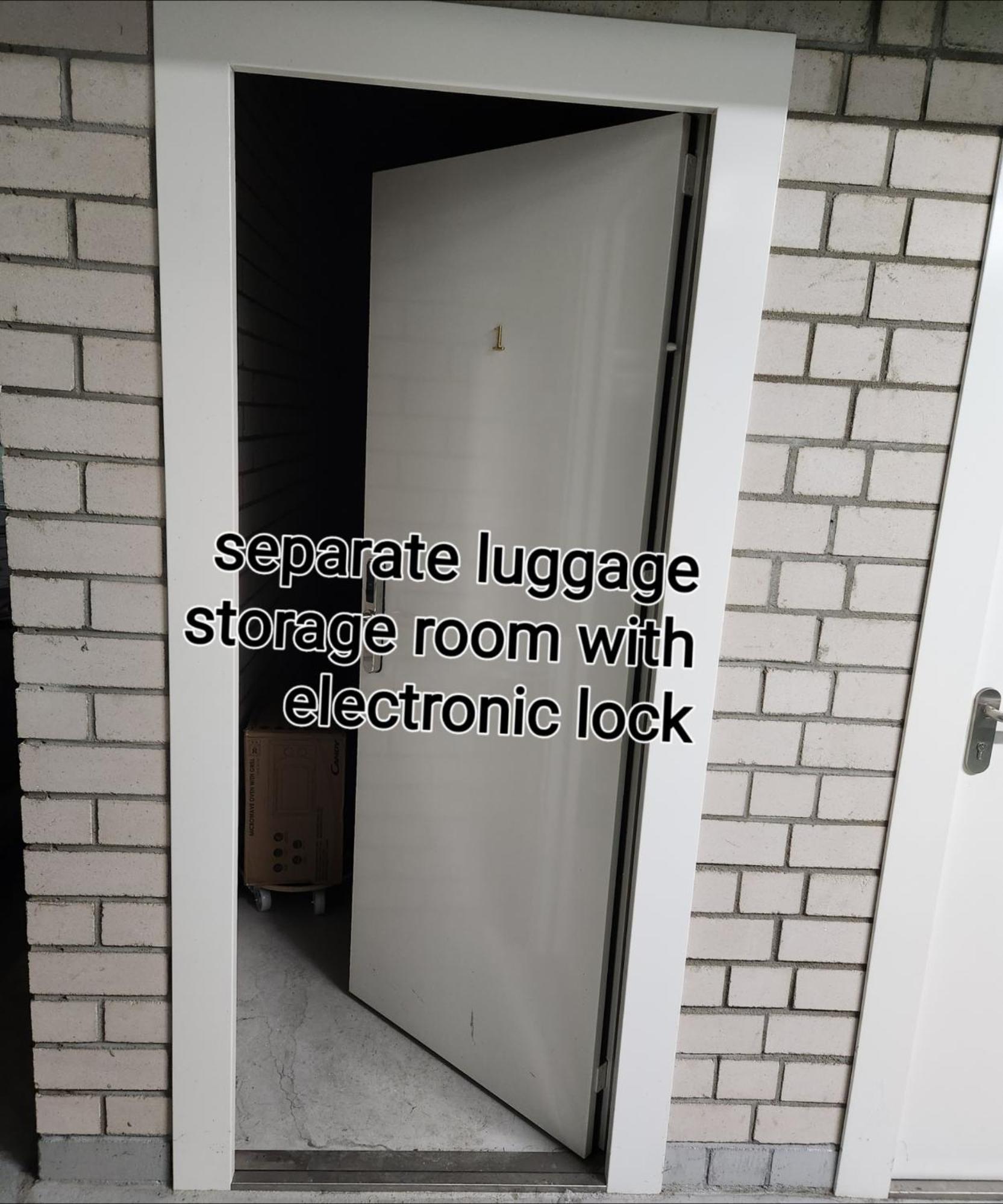 Happy Inn Egle, Self Check-In-24-7, A-C, Parking-In-The-Underground-Garage Vilnius Ngoại thất bức ảnh
